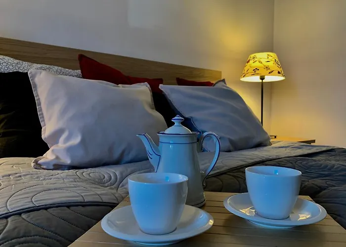 Marszalka 28 * イェレニャ・グーラ